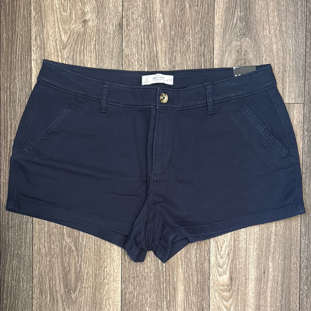 Abercrombie and Fitch Navy Blue Chino Short Size 31 NWT